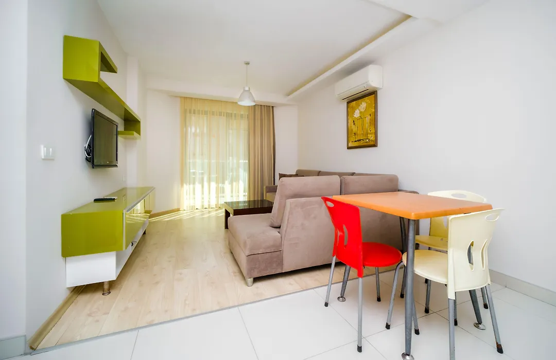 Delfino Boutique Apart Hotel-1
